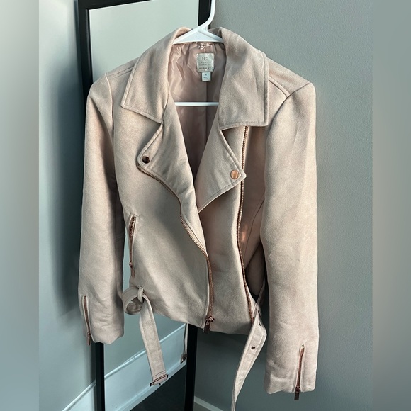 Lauren Conrad Jacket 🎀 - Picture 2 of 5